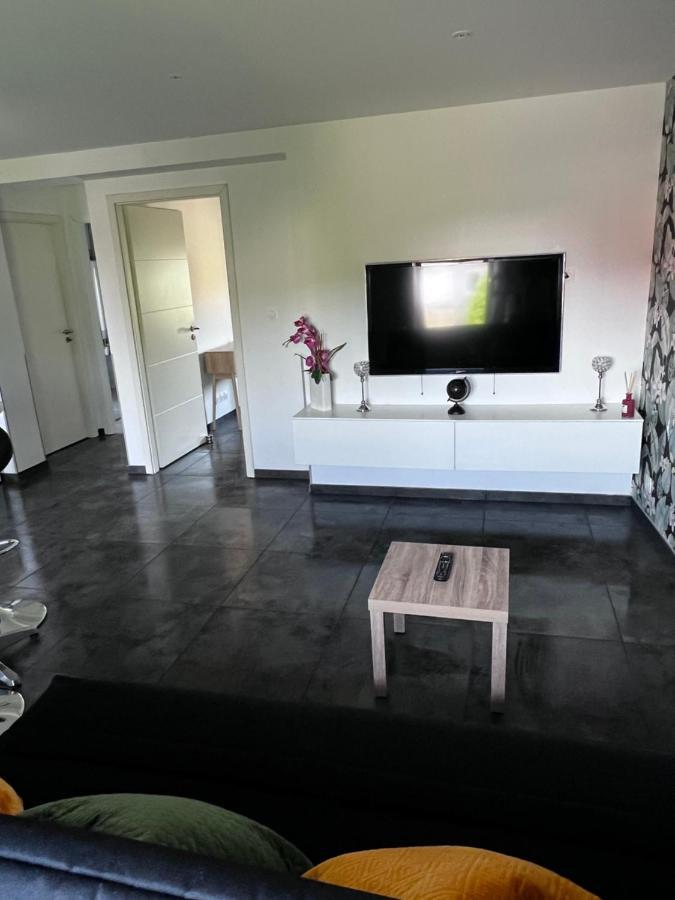 Superbe Appartement Danjoutin Extérieur photo